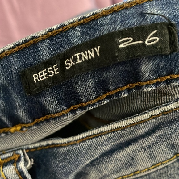 William Rast stretchy skinny jeans women’s size 26 - Picture 4 of 6